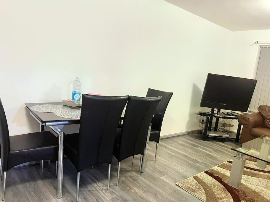 Lovely 3 Bed Ground Floor Apartment Near Qe Hospital Harborne Birmingham New Экстерьер фото