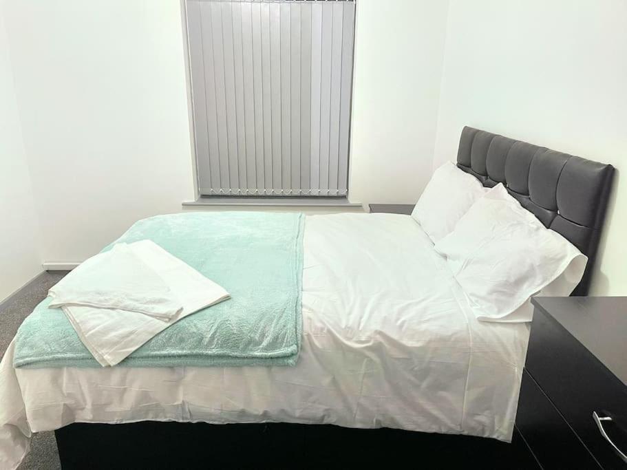 Lovely 3 Bed Ground Floor Apartment Near Qe Hospital Harborne Birmingham New Экстерьер фото