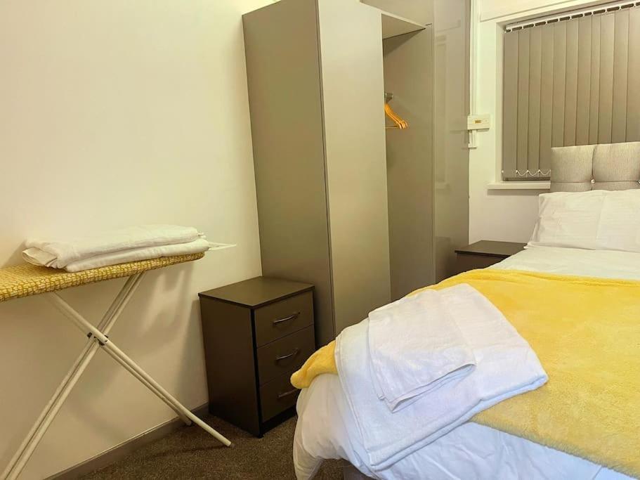 Lovely 3 Bed Ground Floor Apartment Near Qe Hospital Harborne Birmingham New Экстерьер фото