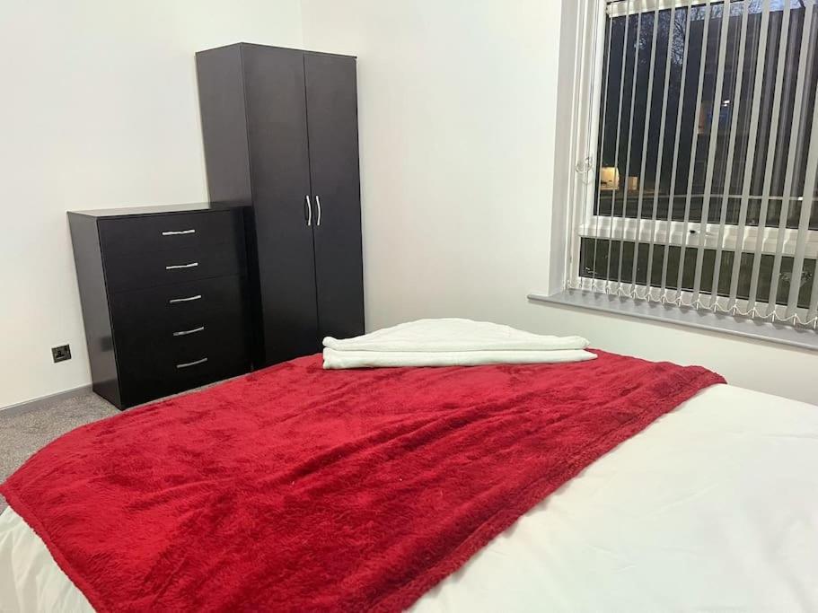 Lovely 3 Bed Ground Floor Apartment Near Qe Hospital Harborne Birmingham New Экстерьер фото